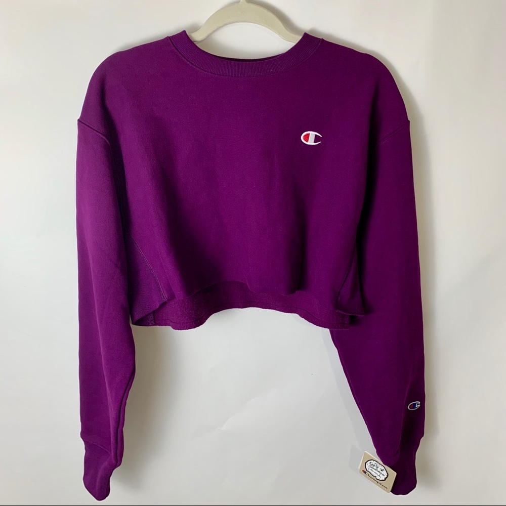 NWT champion magenta cropped sweatshirt 🍇